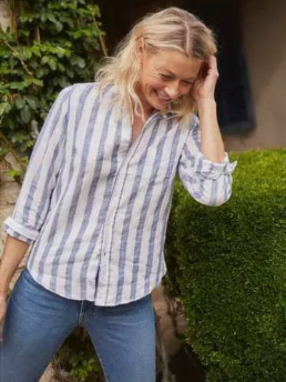 Frank & Eileen Barry Shirt Blue and White Stripe Linen, XS